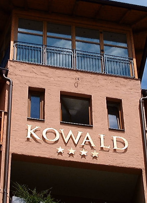 Fassadenschrift Kowald